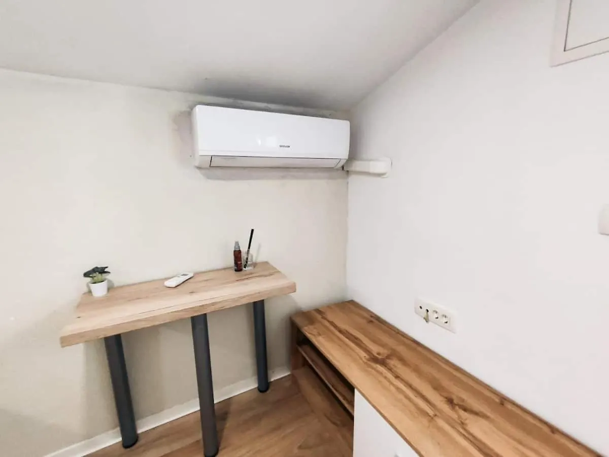 Apartment Sandy For 2 Near City Centre Ljubljana Slovenia