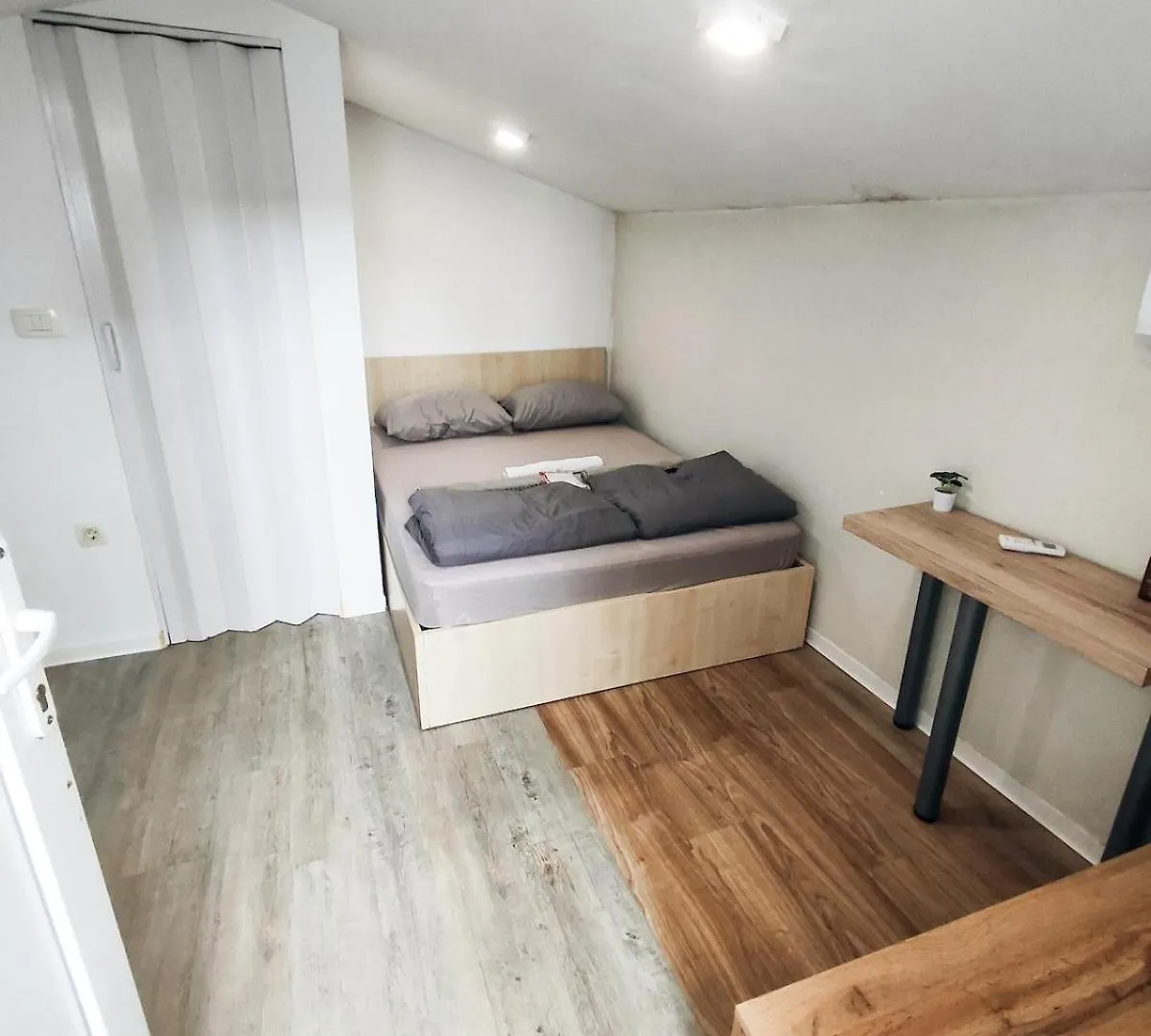 Apartment Sandy For 2 Near City Centre Ljubljana